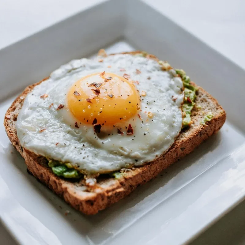Fresh farm eggs and fresh vegetables rich in bioavailable lutein and zeaxanthin